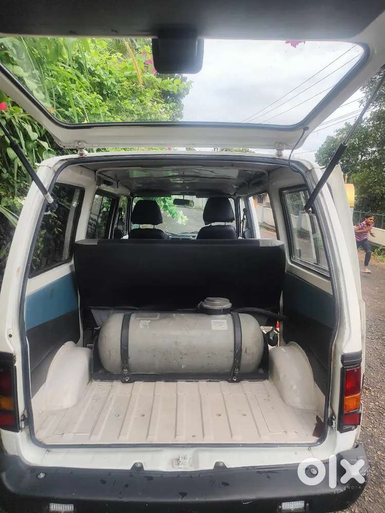 Maruti Suzuki Omni 2010