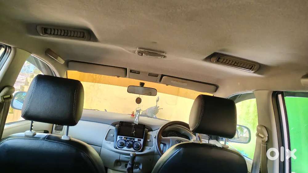 Toyota Innova 2.5 G 2013
