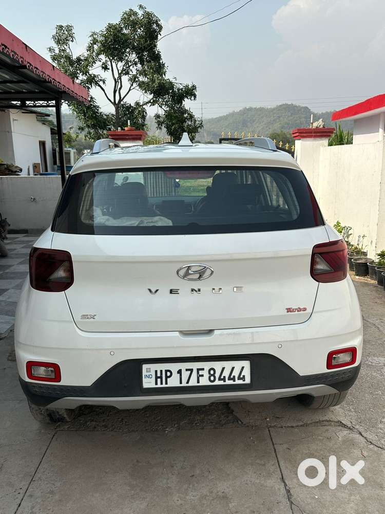 2020 Hyundai Venue Petrol Manual