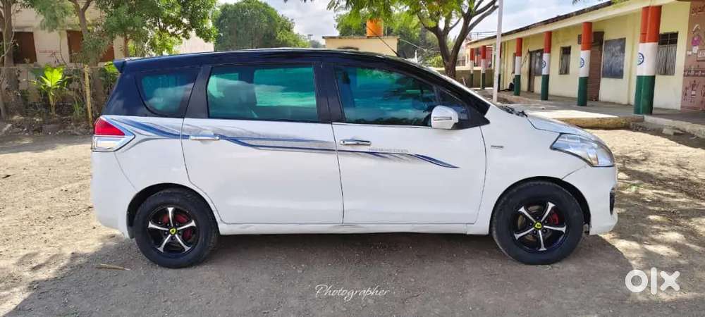 Maruti Suzuki Ertiga 2015 Diesel 160000 Km Driven
