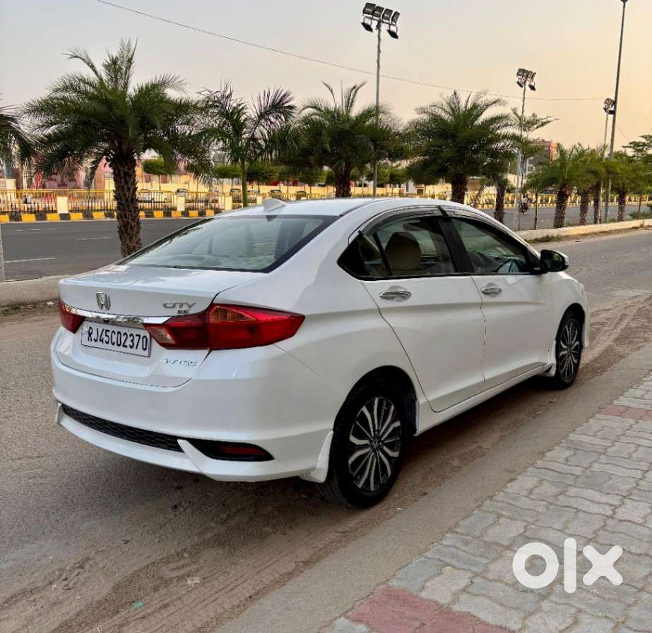 Honda City I-vtec Zx, 2018, Petrol