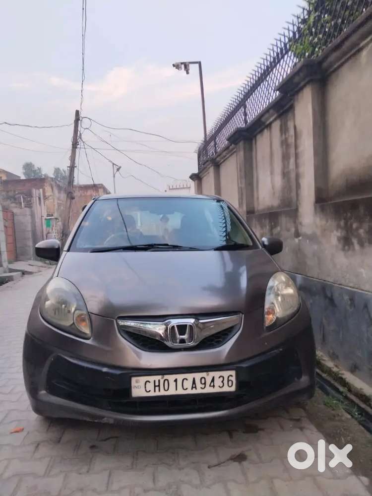 Honda Brio 2012