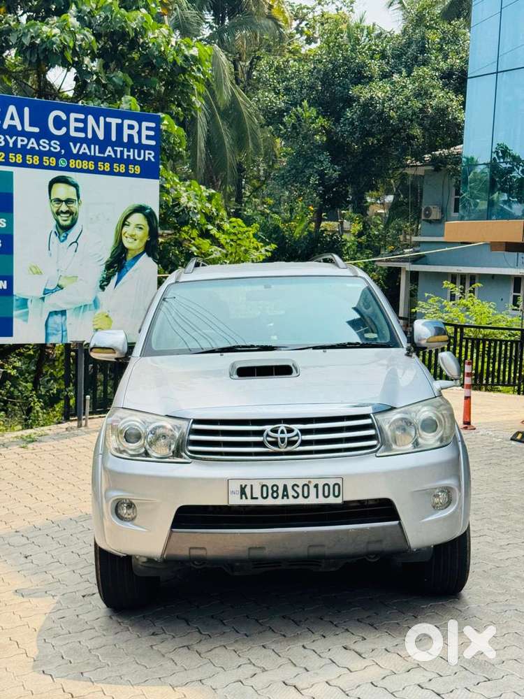 Toyota Fortuner 3.0 4x4 Manual, 2010, Diesel