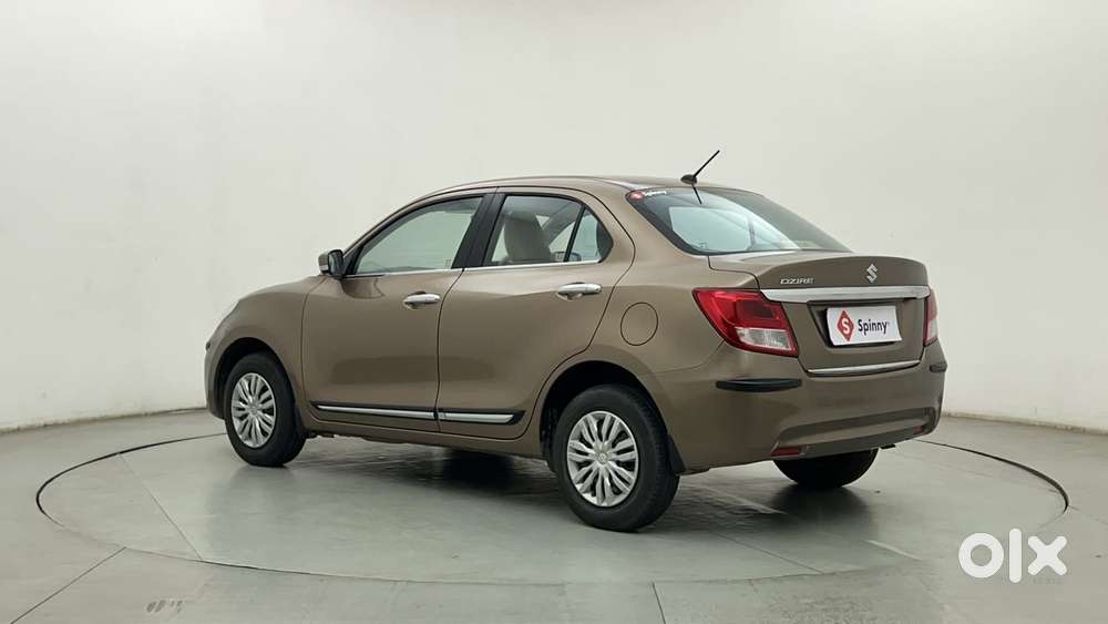 Maruti Suzuki Dzire Vxi Ags, 2022, Petrol