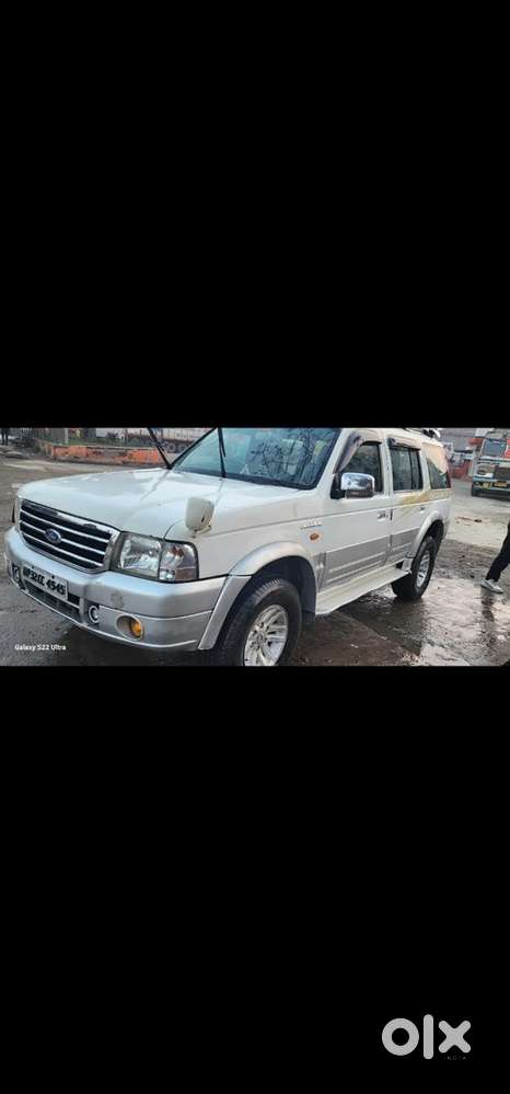 Ford Endeavour 2007 Diesel 128000 Km Driven
