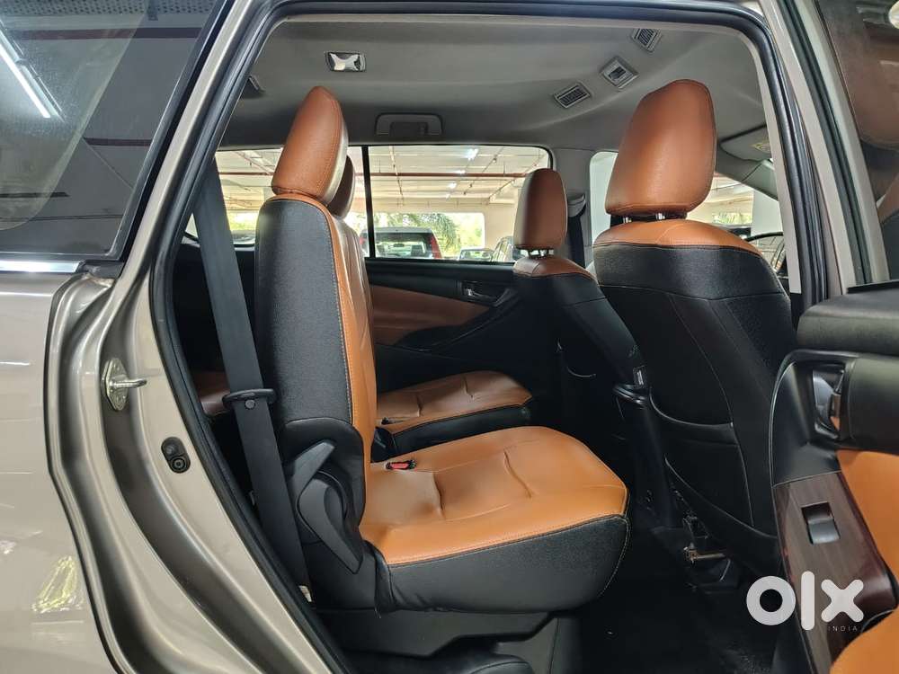 Toyota Innova Crysta 2.4 G Mt, 2018, Diesel