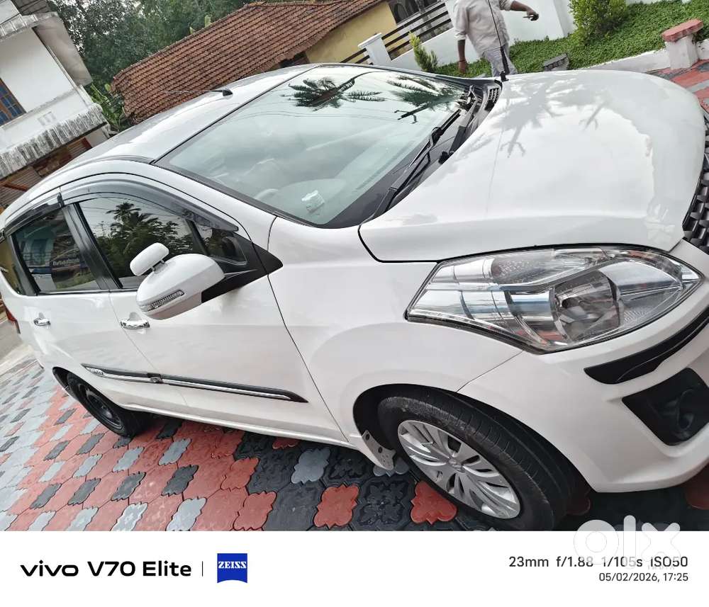 Maruti Suzuki Ertiga 2013 Diesel 160000 Km Driven
