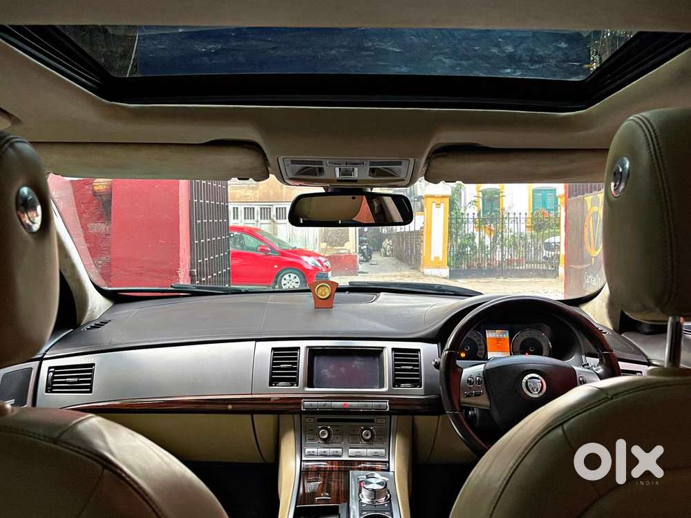 Jaguar Xf Petrol R V8, 2011, Petrol