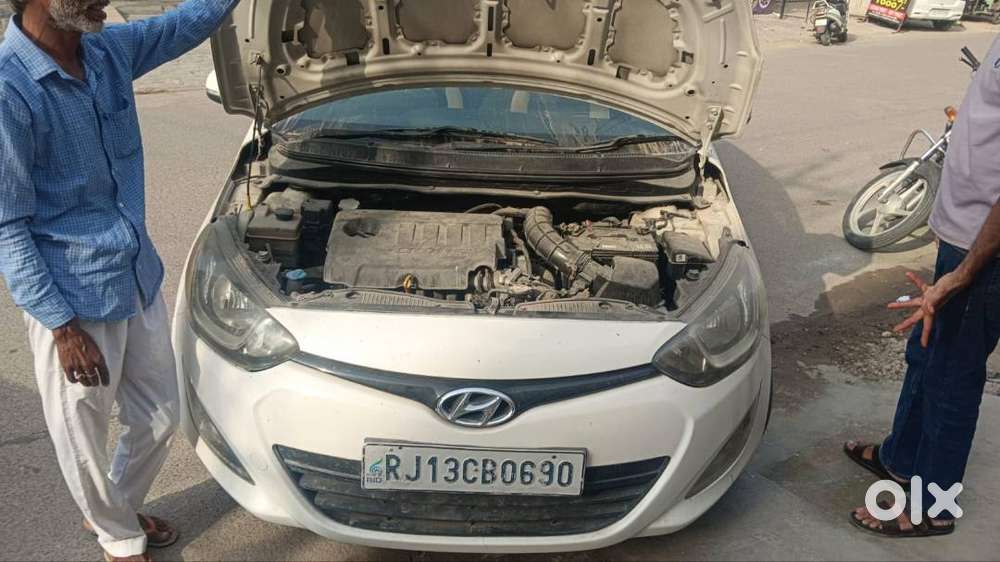 Hyundai I20 Sportz 2014