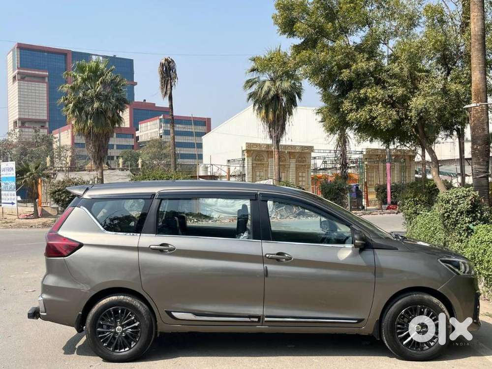 Maruti Suzuki Ertiga 2022-2023 Zxi, 2023, Cng & Hybrids