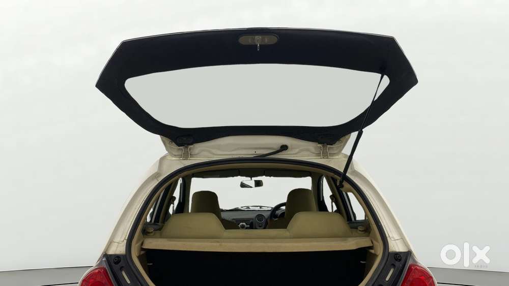 Honda Brio 2011-2013 V Mt, 2013, Petrol