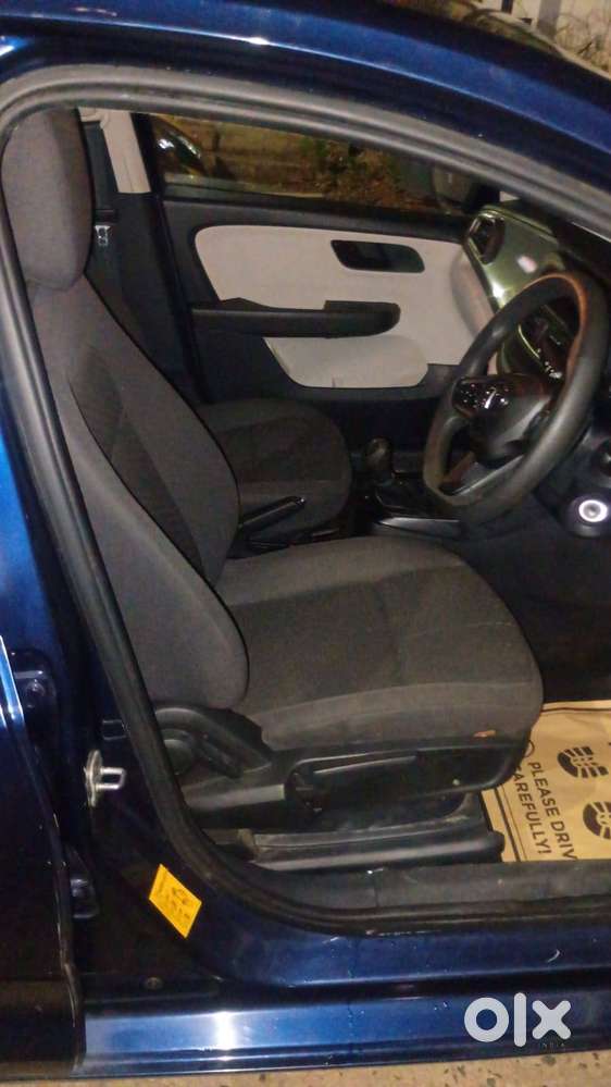 Tata Altroz Xm 1.2 Petrol Bs6 &ndash; 2024 Model