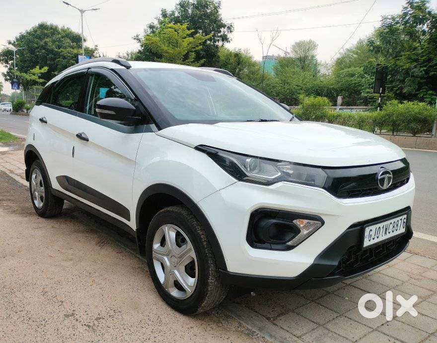 Tata Nexon 1.2 Revotron Xm Plus (s), 2021, Petrol