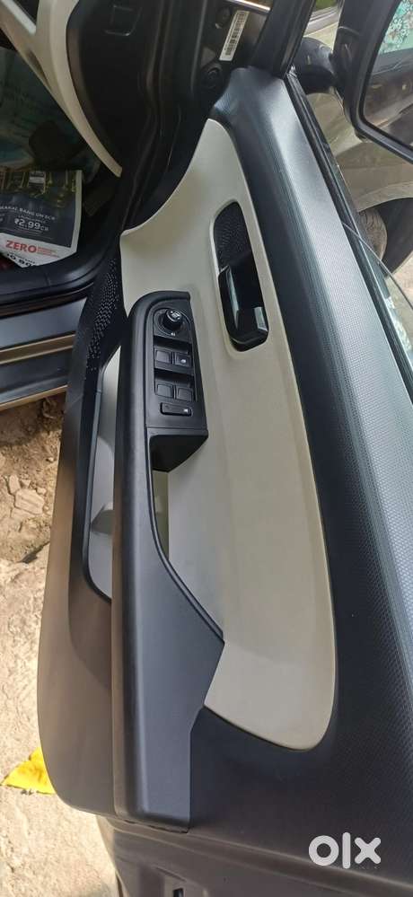 Tata Altroz Xta Petrol, 2022, Petrol