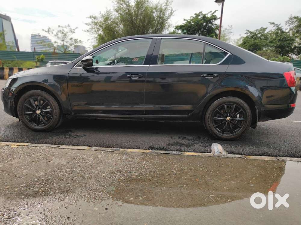 Skoda Octavia 1.8 Elegance Tsi At, 2015, Petrol