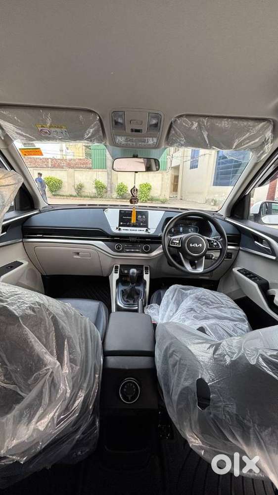 Kia Carens, 2025, Diesel