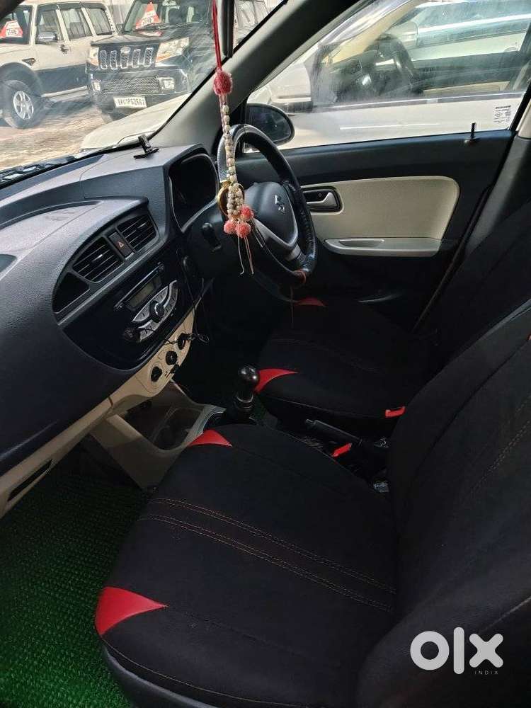 Maruti Suzuki Alto K10 1.0 Vxi, 2017, Petrol