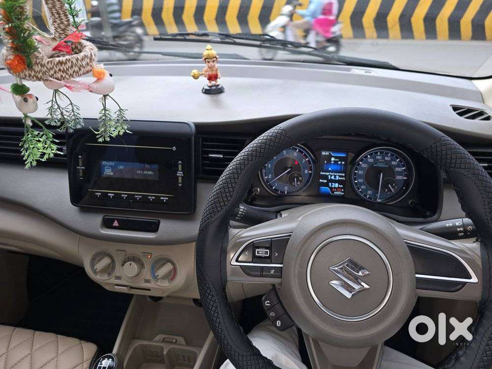 Maruti Suzuki Ertiga 1.5 Vxi Shvs, 2025, Petrol