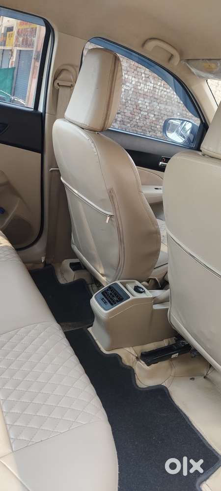 Maruti Suzuki Sift Dzire Vxi (2021)