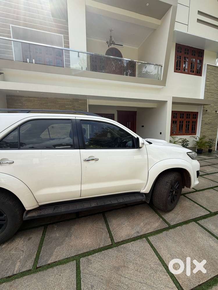 Toyota Fortuner Diesel 2015