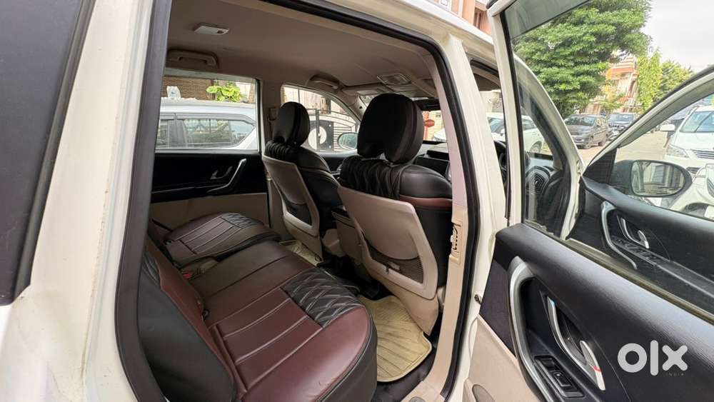 Mahindra Xuv500 2018 Diesel Well Maintained