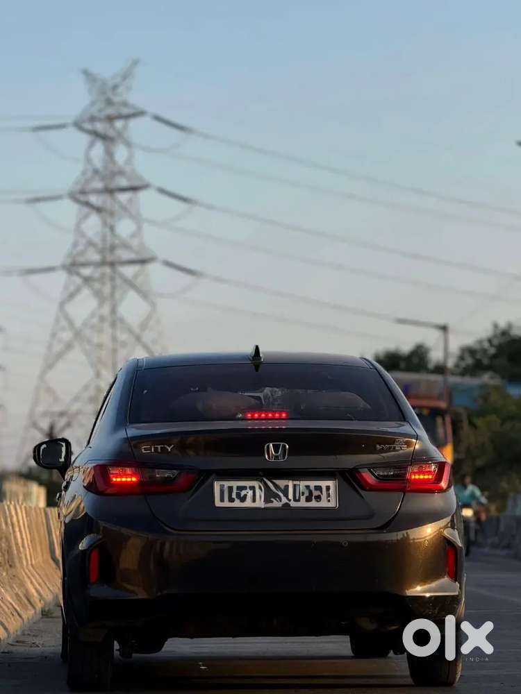 Honda City 2022 Sunroof Well Maintained