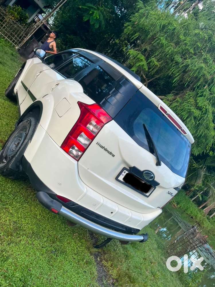 Mahindra Xuv500 W6 2015