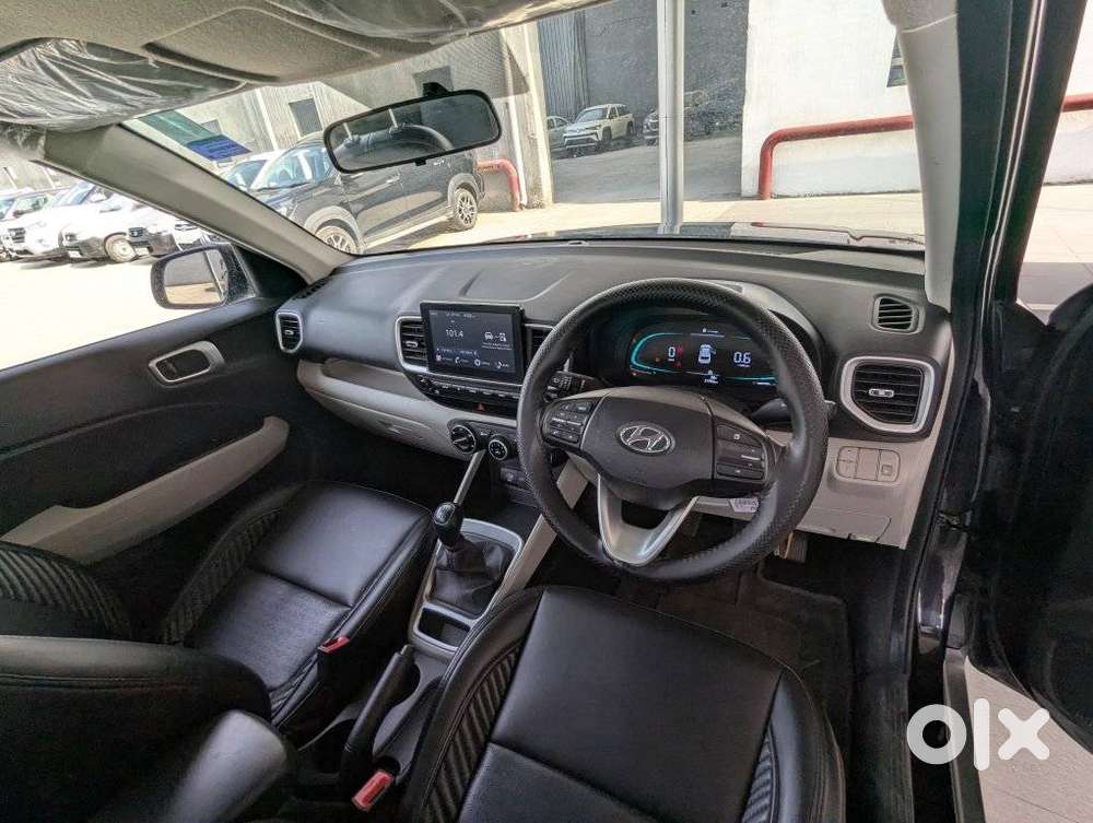 Hyundai Venue, 2024, Petrol
