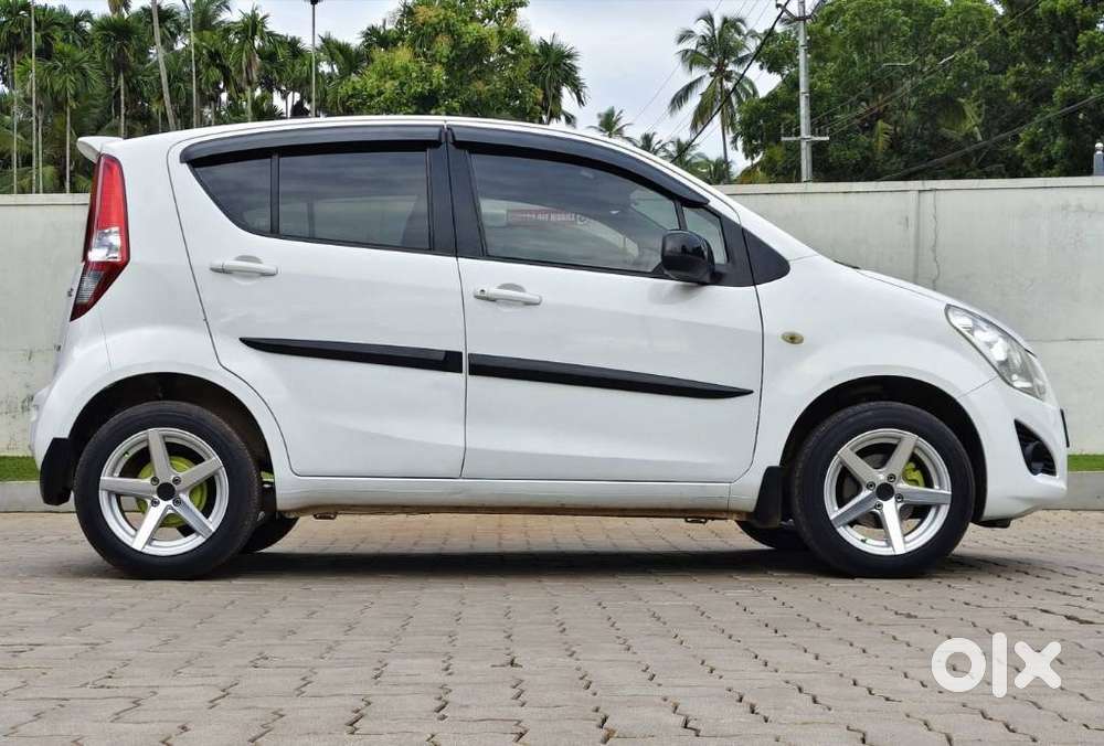Maruti Suzuki Ritz Vxi, 2014, Petrol