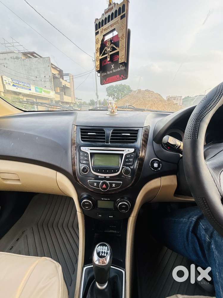 Hyundai Fluidic Verna 1.6 Crdi Sx, 2011, Diesel