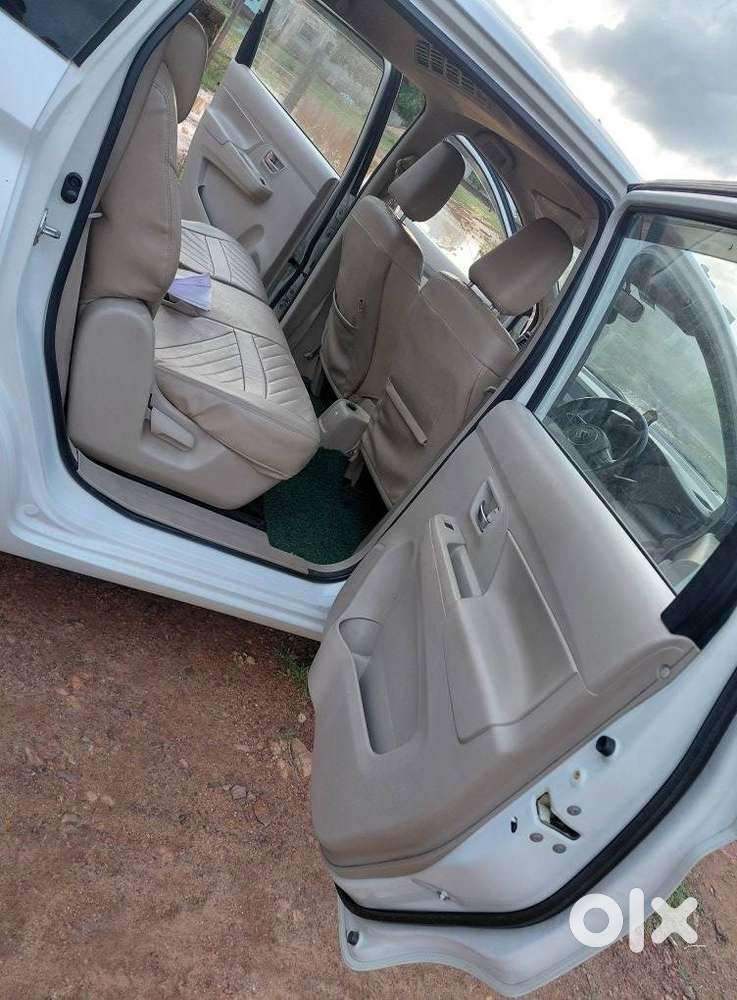 Maruti Suzuki Ertiga Vxi Petrol, 2020, Petrol