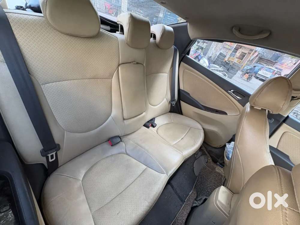 Hyundai Verna Fluidic 1.6 Vtvt, 2011, Petrol
