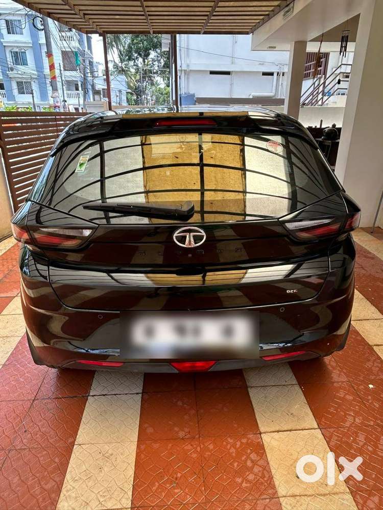 Tata Altroz Xz+ 2022 Dark Edition