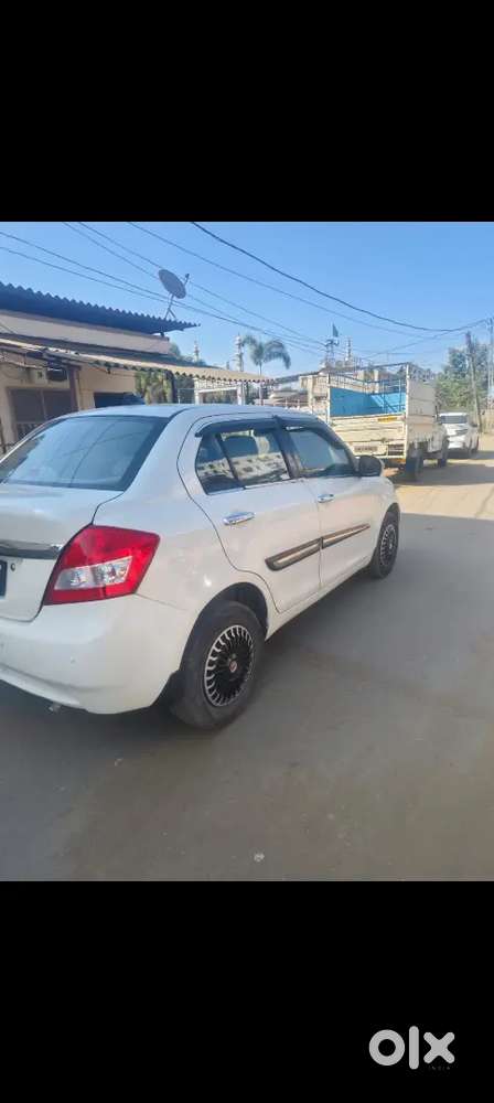 Maruti Suzuki Dzire 2012