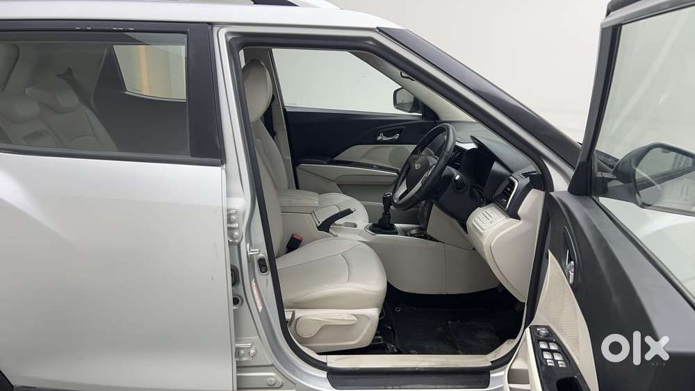 Mahindra Xuv300 W8 Option, 2019, Petrol