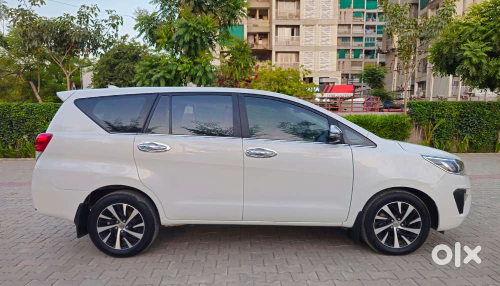 Toyota Innova Crysta 2.4 Z 7 Str, 2023, Diesel