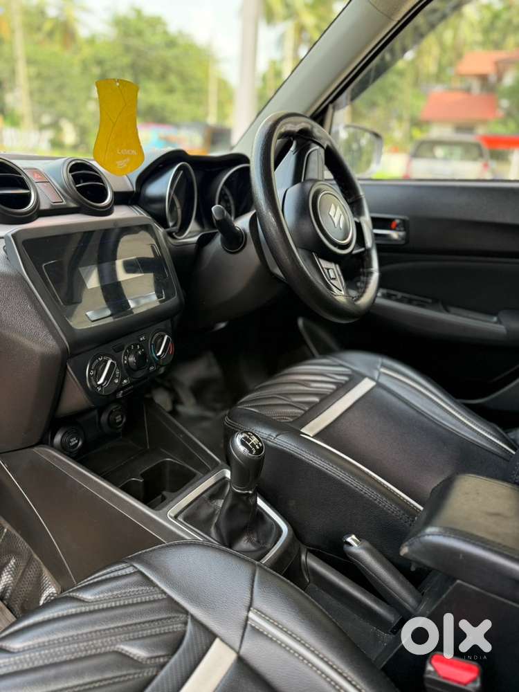 Maruti Suzuki Swift 2021 Vxi