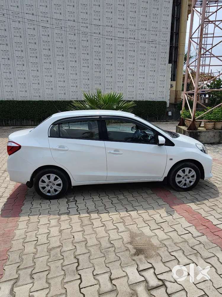 Honda Amaze 1.5 E 2017