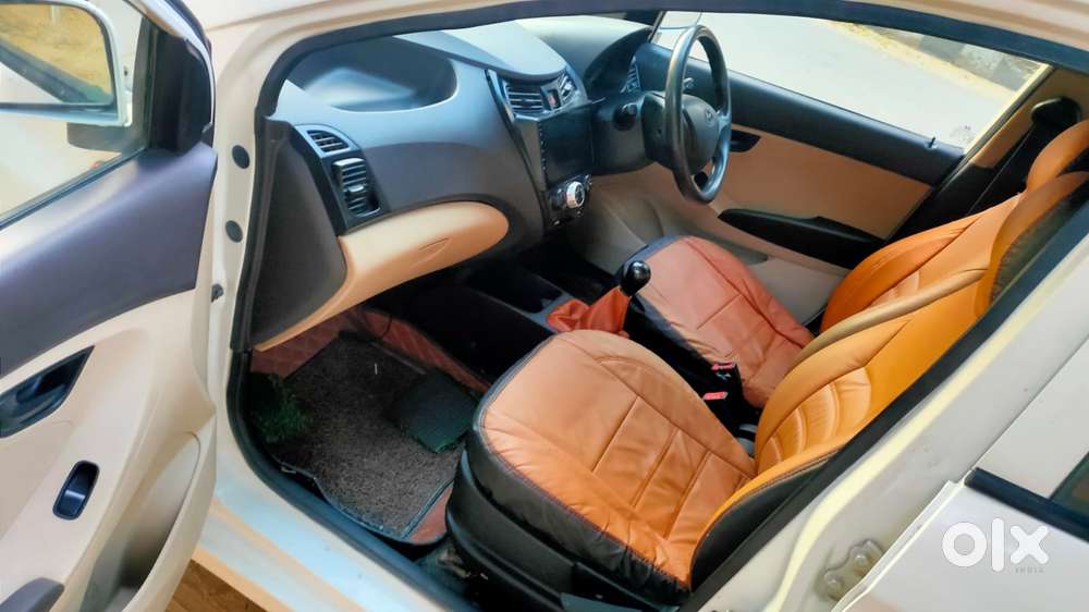 Hyundai Eon Era +, 2016, Petrol