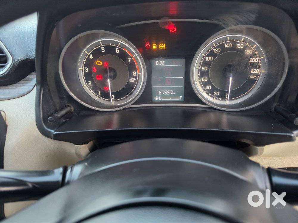 Maruti Suzuki Swift Dzire Vxi Optional, 2022, Petrol