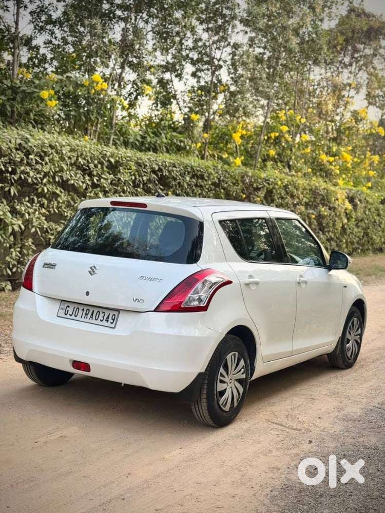 Maruti Suzuki Swift 1.2 Vxi (o), 2013, Petrol