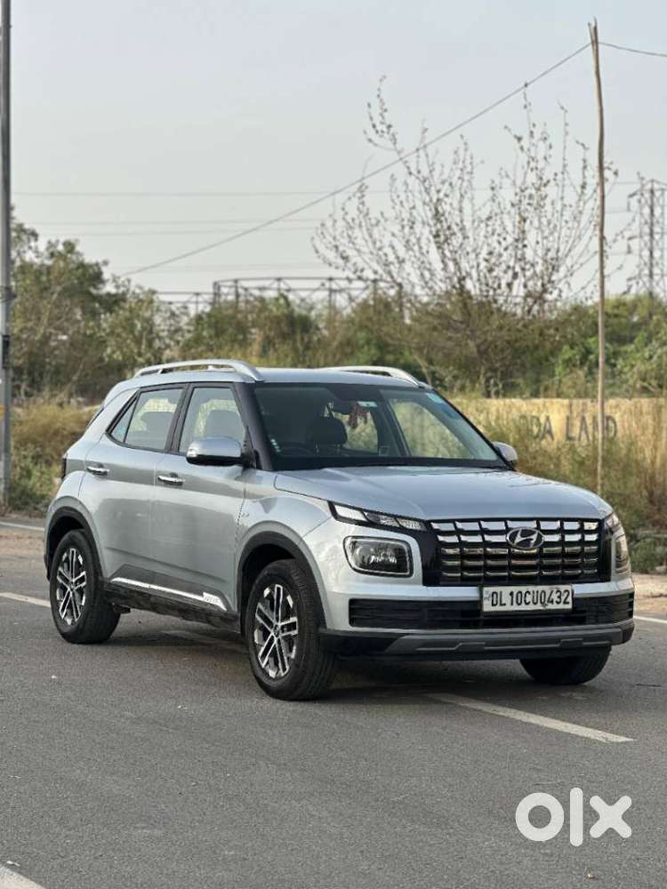 Hyundai Venue 1.0 Sx (o) Turbo Dct, 2022, Petrol
