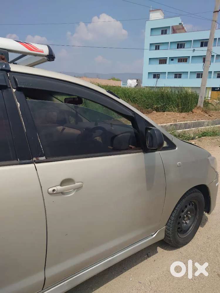 Toyota Innova 2007 Diesel 400000 Km Driven