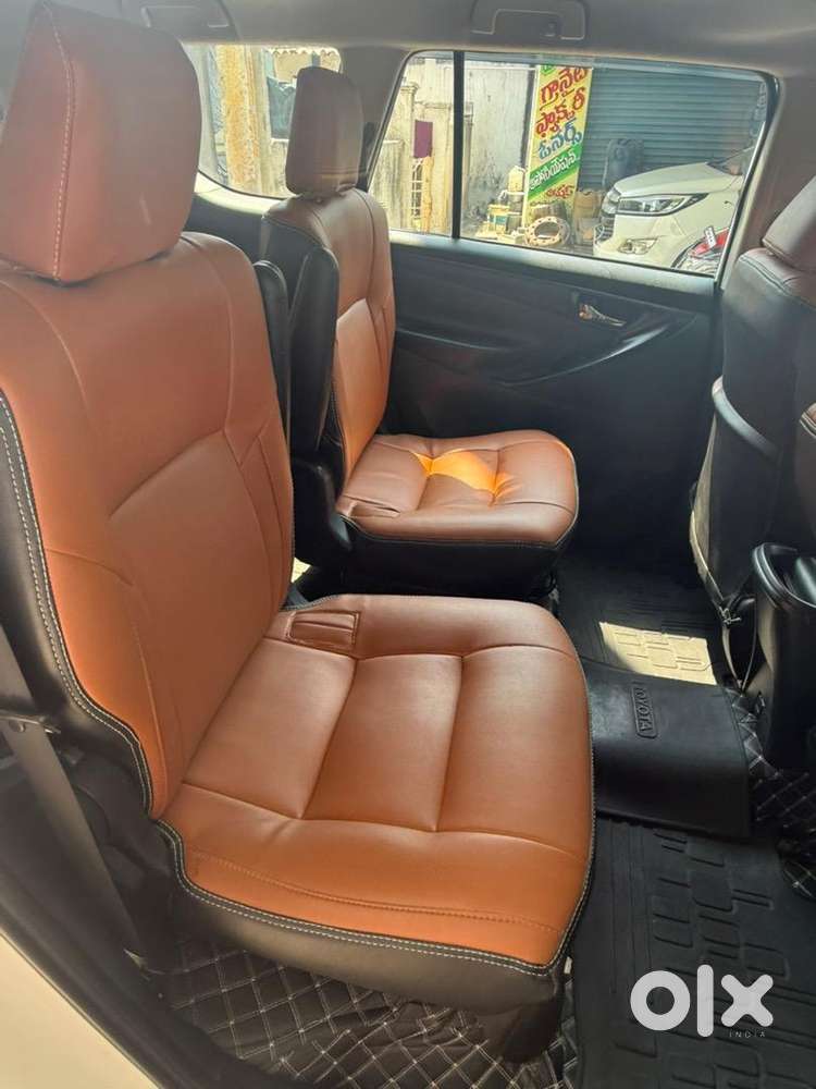 Toyota Innova Crysta 2016 Diesel 272000 Km Driven