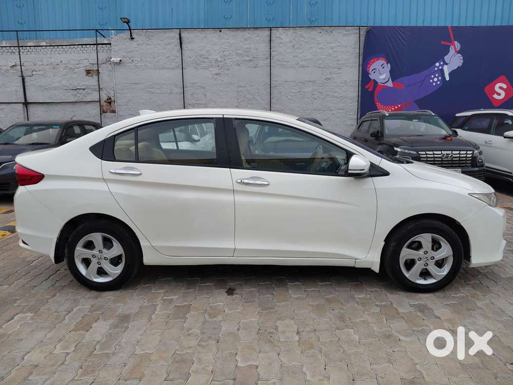 Honda City I-vtec S, 2015, Petrol