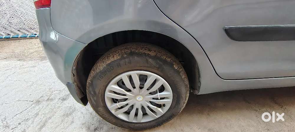 Maruti Suzuki Swift 2012 Petrol Well Maintained