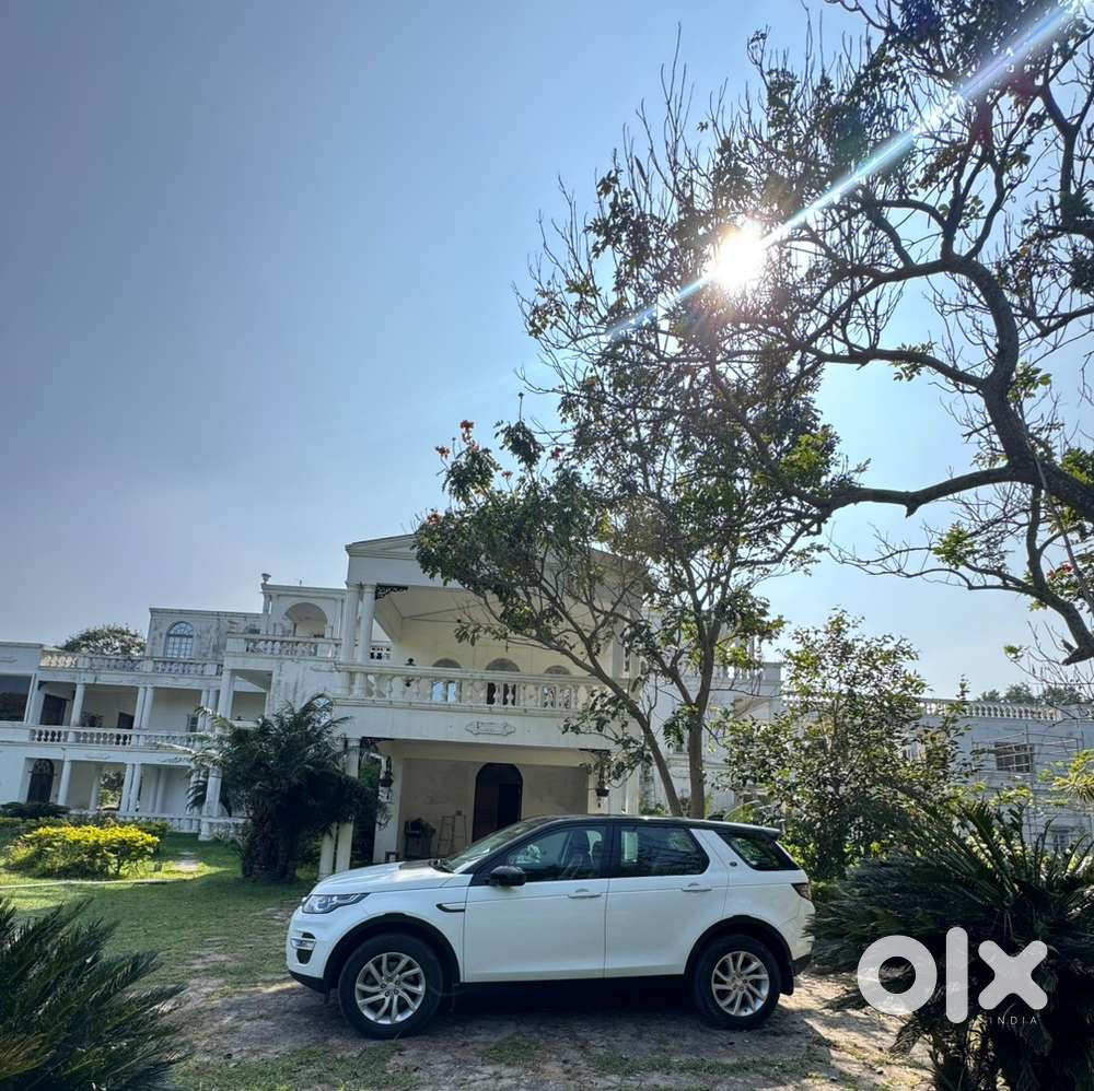 Land Rover Discovery Sport 2017 Diesel 140000 Km Driven