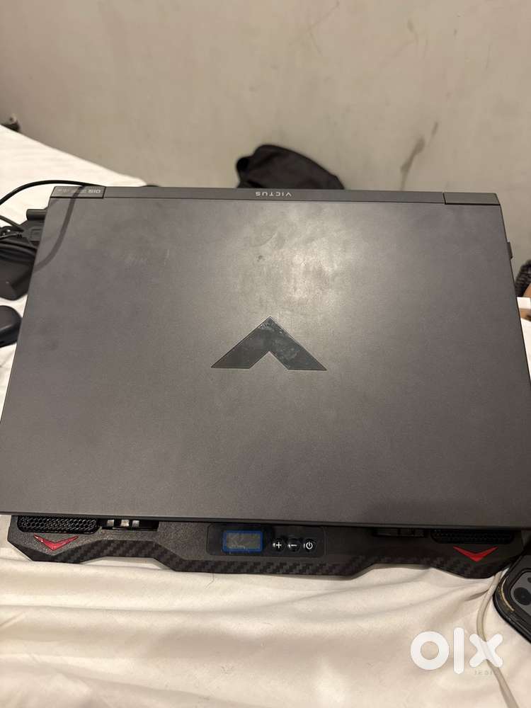 HP Victus Gaming Laptop  Intel i7 / RTX 5050 / 24GB RAM