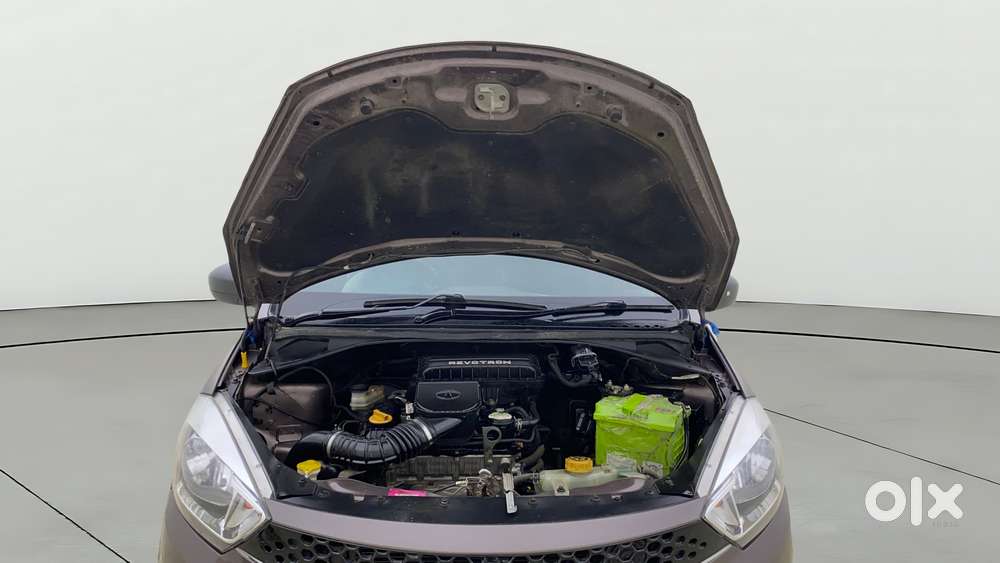 Tata Tiago 1.2 Revotron Xm, 2017, Petrol