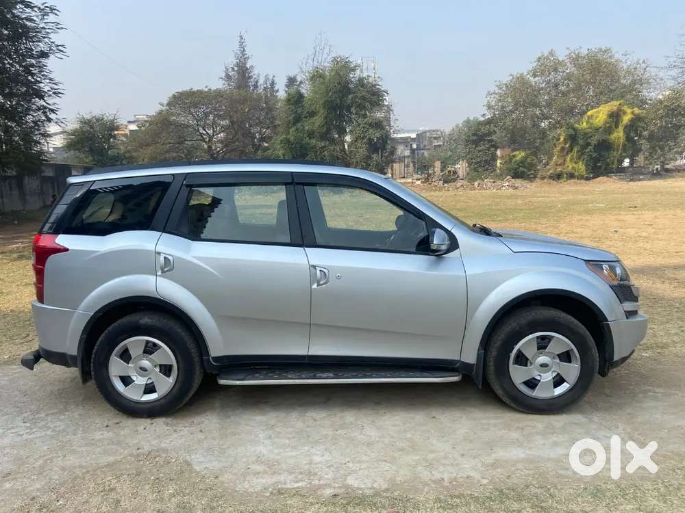 Mahindra Xuv500 2015 Diesel 80800 Km Driven